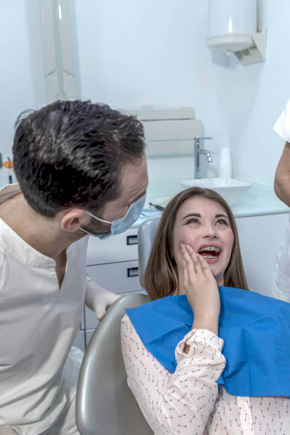 Best Urgent Tooth Repair  in Squaw Valley, CA
